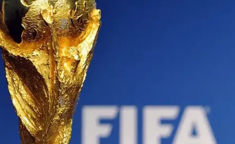 world-cup-trophy-fifa-football_3228493-1024x1024-1-768x768-1-768x470